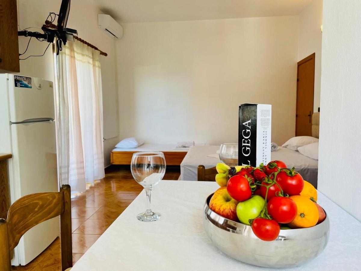Jico Travel - Bani Apartamento Vlorë